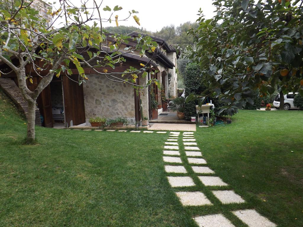 Agriturismo San Giovanni Ad Insulam Isola del Gran Sasso dʼItalia 外观 照片