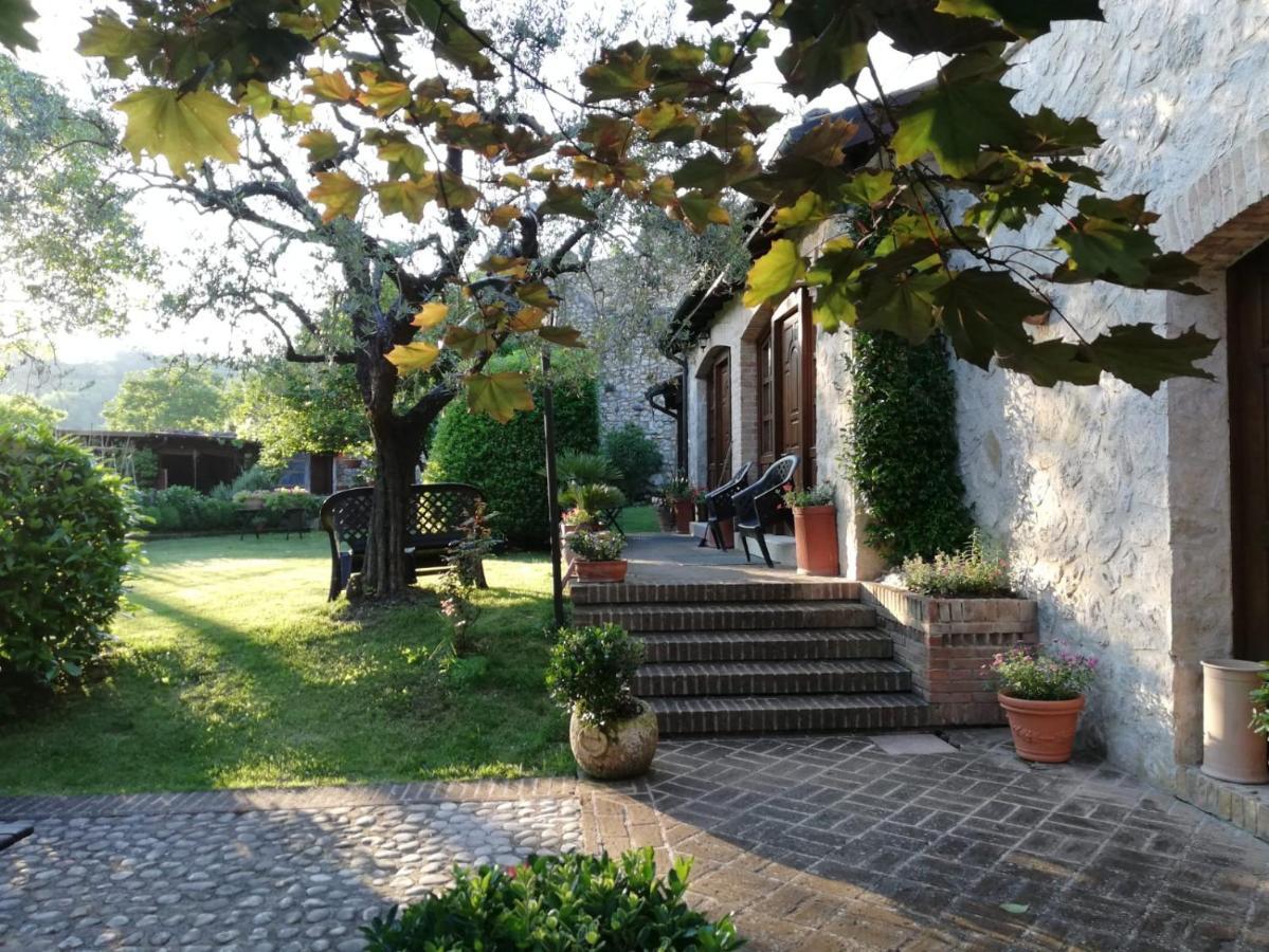 Agriturismo San Giovanni Ad Insulam Isola del Gran Sasso dʼItalia 外观 照片